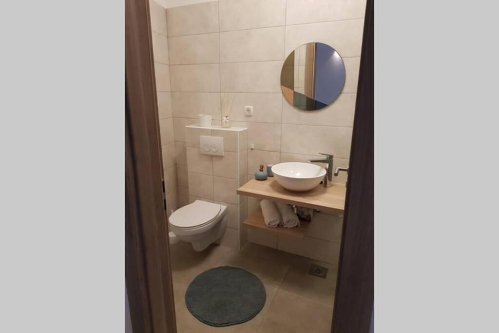 Апартаменты Apartman M&S 1 Kali, Otok Ugljan Экстерьер фото